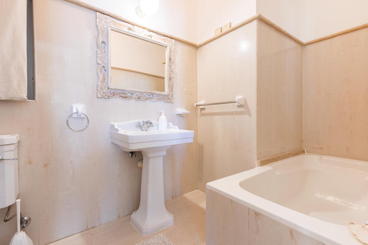 70/2- Spacious & Charming 3 Bedroom Apt In 슬리에마 외부 사진